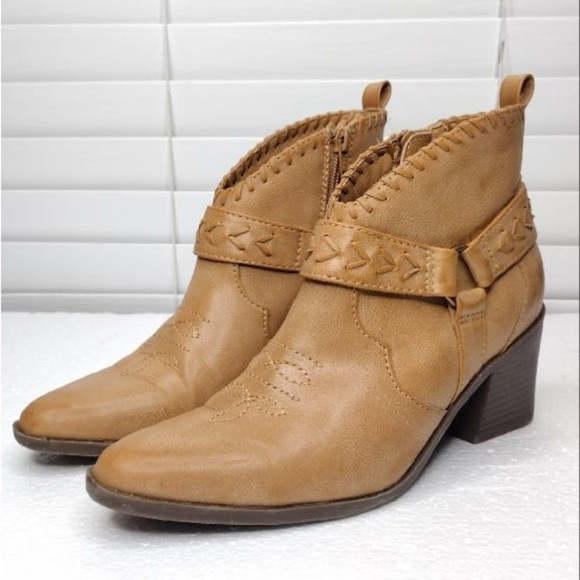 Frye and Co. Boho Embroidered Faux Leather Palma Stacked Heel Booties - Picture 4 of 16